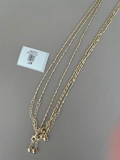 Collar Multicadena Dorado con Dijes Colgantes