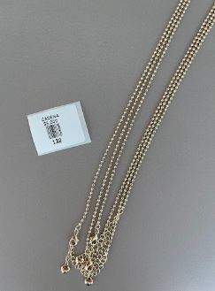 Collar Multicadena Dorado con Dijes