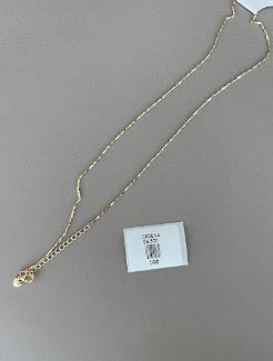 Collar Dorado de Cadena Fina con Eslabones