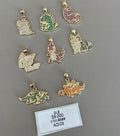 Set de Dijes Temáticos con Incrustaciones Brillantes