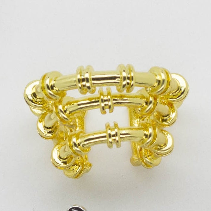 Ear Cuff Triple de Diseño Tubular
