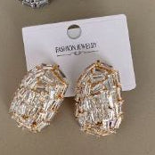 Aretes Ovalados con Piedras en diferentes Orientaciones
