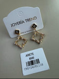 Aretes Colgantes Rombo Calado Dorado