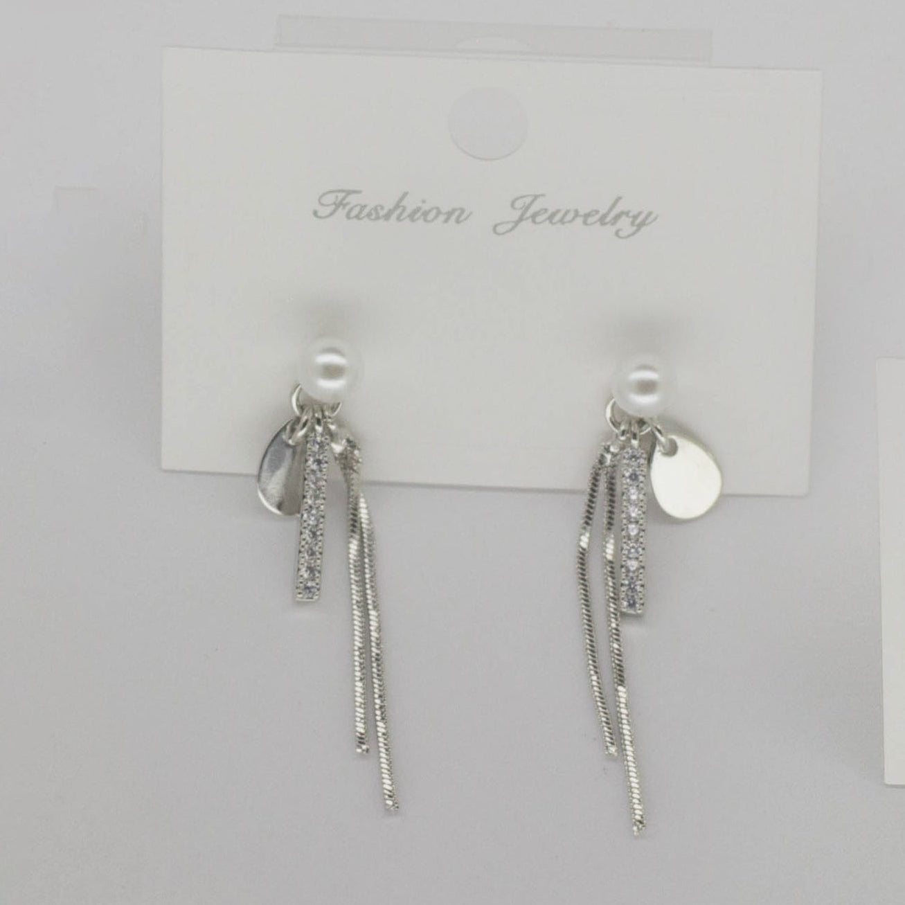Aretes Colgantes con Perla, Flecos y Microcircones