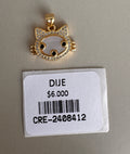 Dije de Gatito con Piedras Brillantes y Detalle Blanco