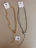 Collar Doble con Dije Central y Colgante Ajustable