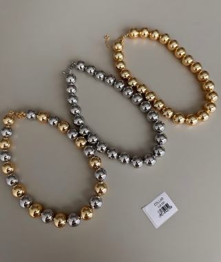 Collar de Esferas Lisas en Tonos Dorado y Plateado