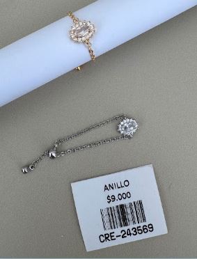 Anillo Ajustable con Piedra Ovalada