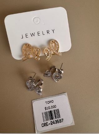 Aretes Topo con Diseño de Lazos Entrelazados y Cristales