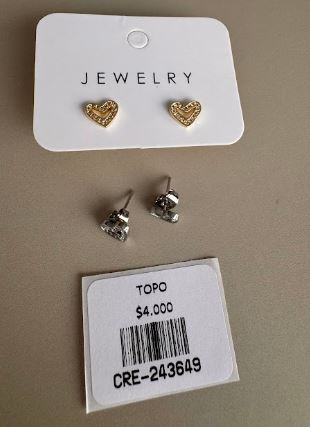 Aretes Topo Corazón con Detalle Brillante