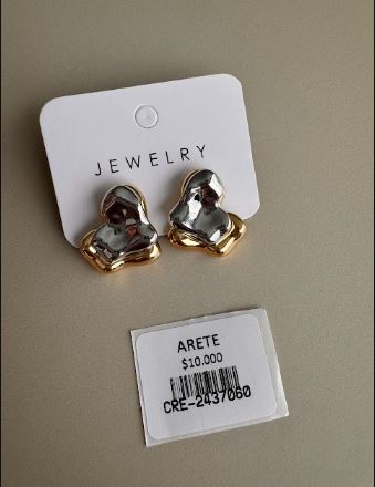 Arete Corazón Bicolor con Relieve