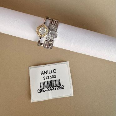 Anillo Doble con Diseño de Círculo y Lazo