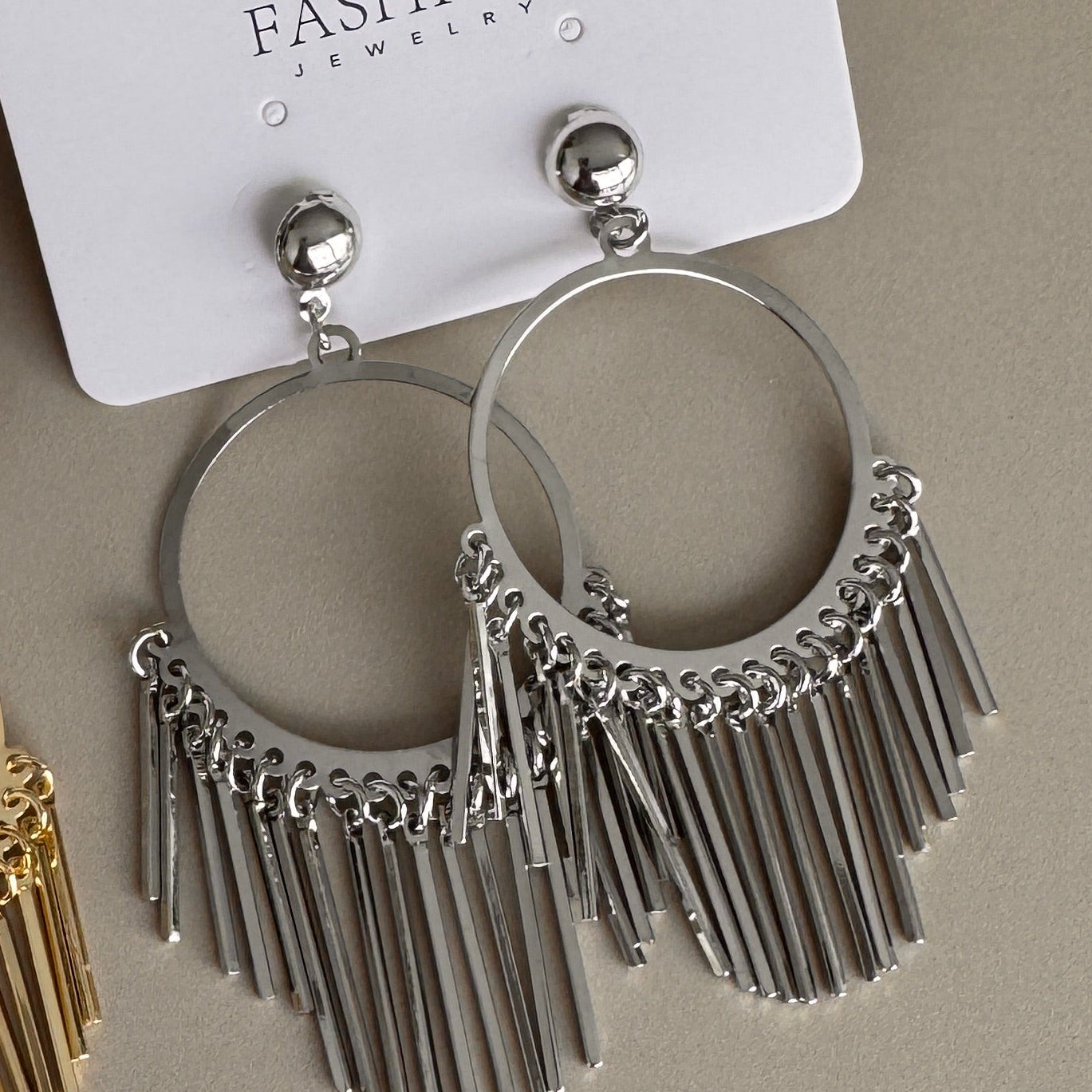 Aretes Aro con Flecos Colgantes