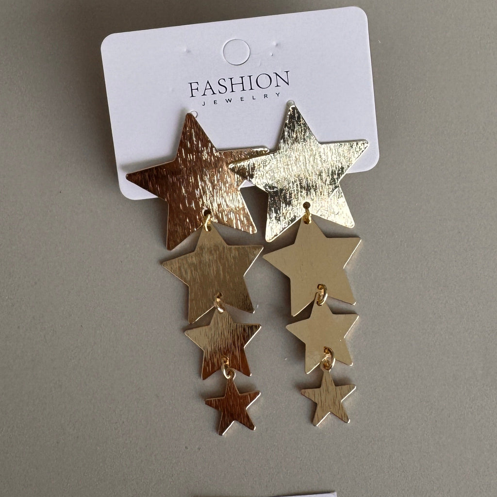 Aretes Colgantes de Estrellas en Cascada