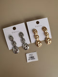 Aretes Colgantes con Acabado liso y Relieves