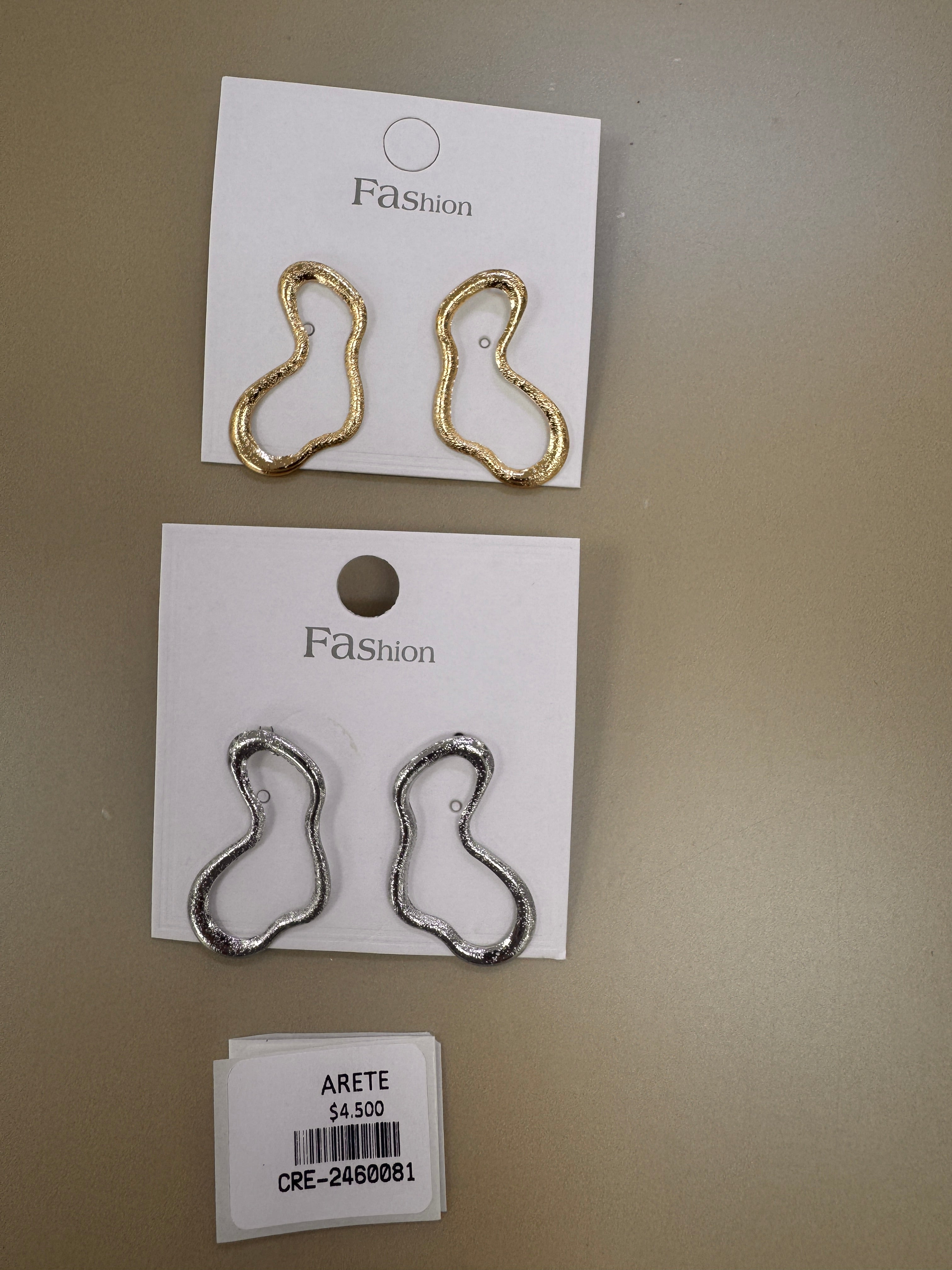 Aretes Orgánicos con Textura