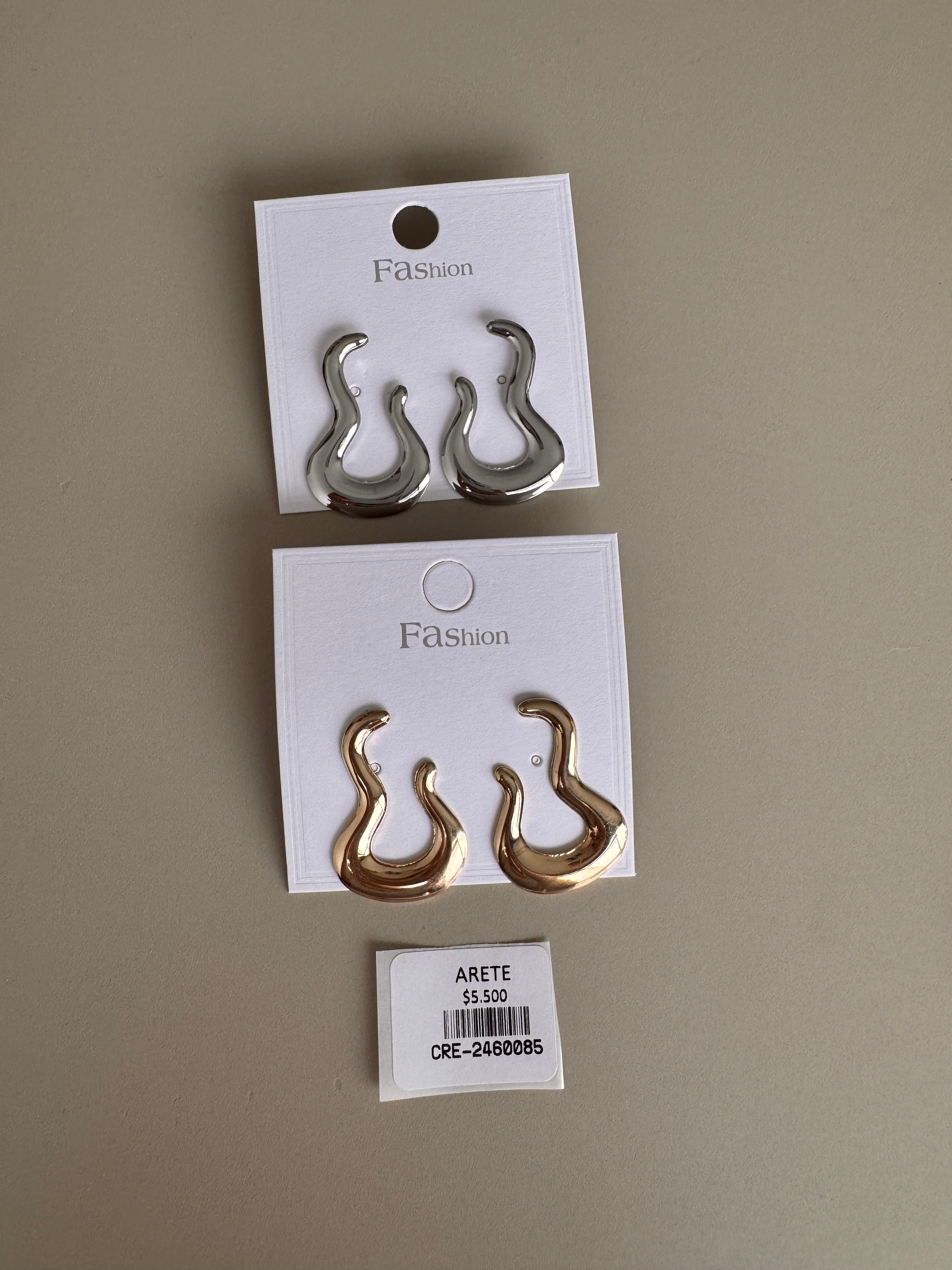 Arete Asimétrico Liso