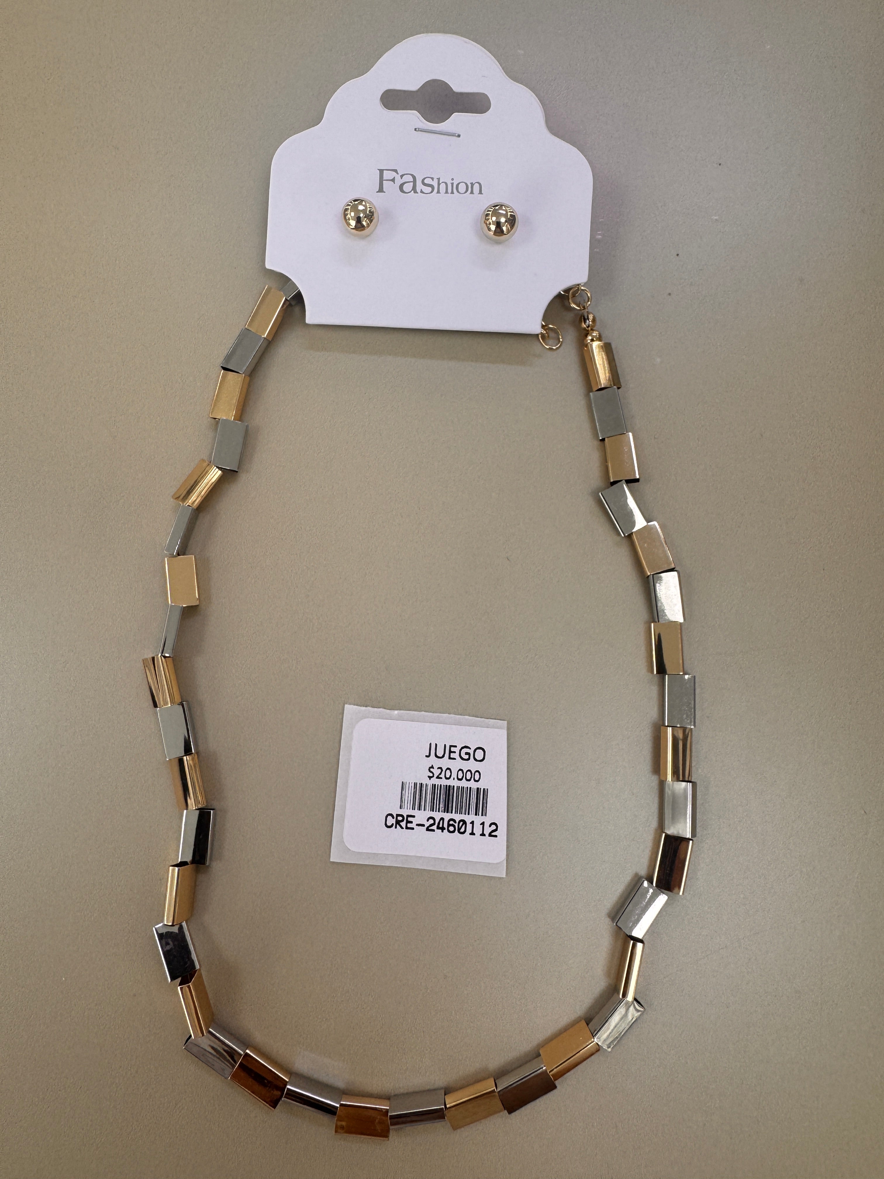 Set de Gargantilla y Topos Tono Oro y Plata