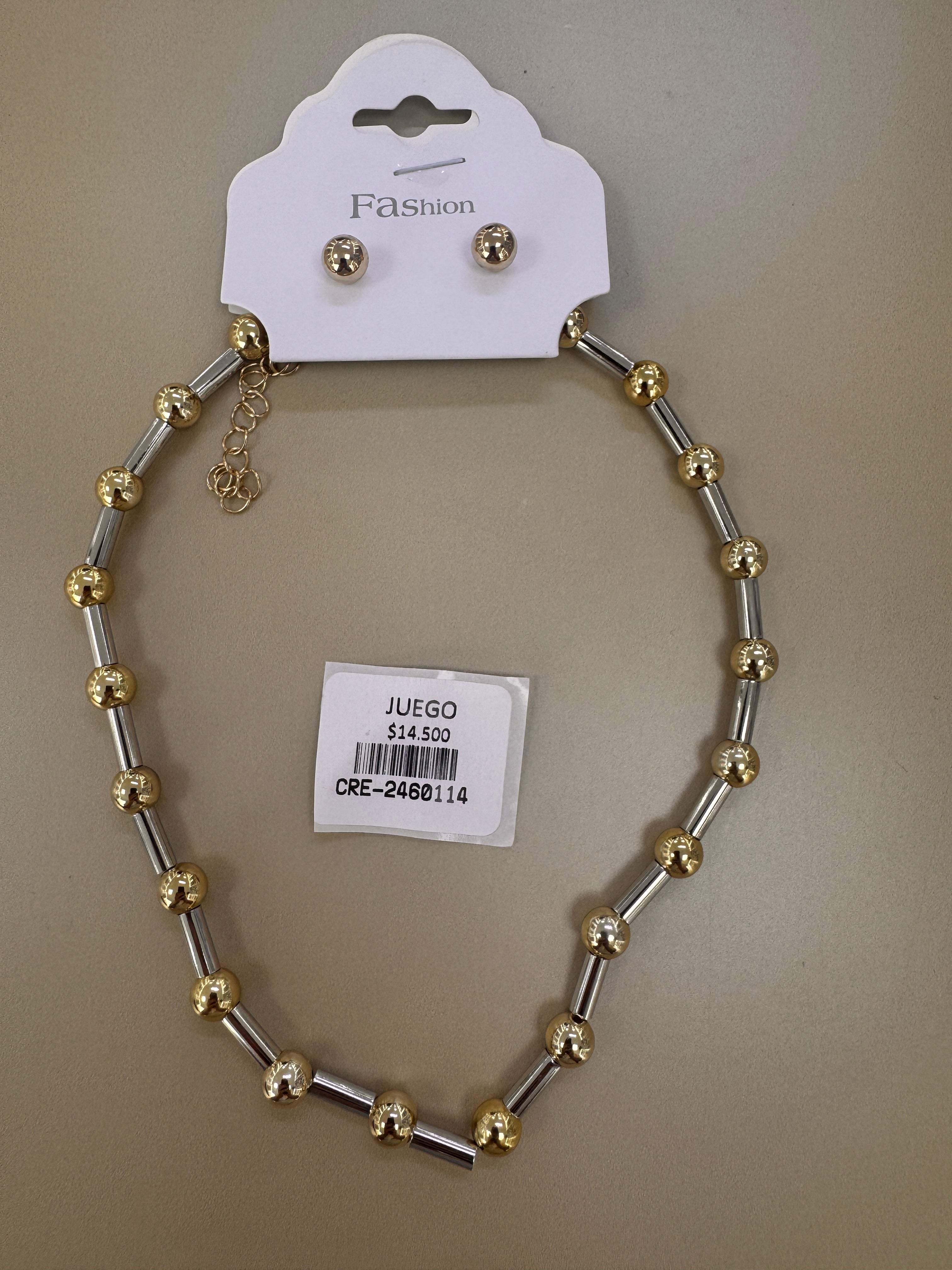 Juego de Collar y Aretes Bicolor con Esferas