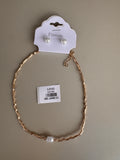 Juego de Collar y Aretes con Perla Blanca