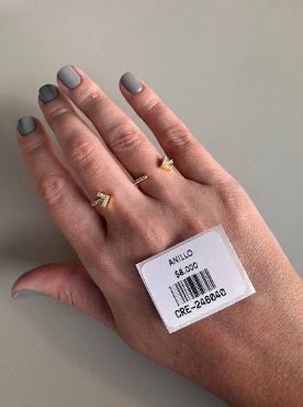Anillo Diseño Flechas en Tono Dorado