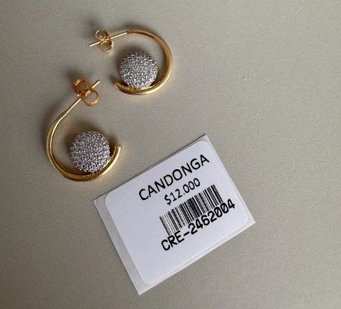 Candongas Doradas de Media Caña con Círculo de Pedrería