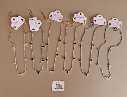 Collar de Cadena con Piedras Engastadas