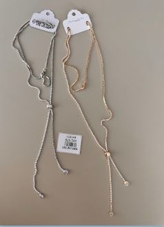 Collar Ajustable con Diseño en Y