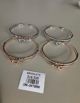Brazalete Rígido Doble Corazones Entrelazados con Circonias