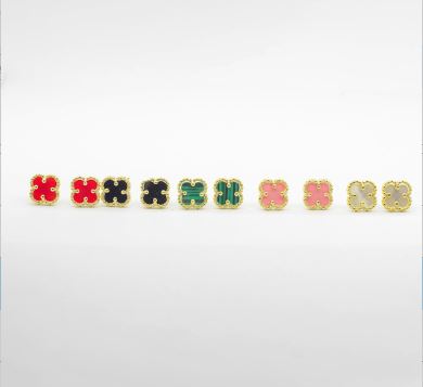 Aretes de Botón con Diseño de Trébol y Relleno de Color