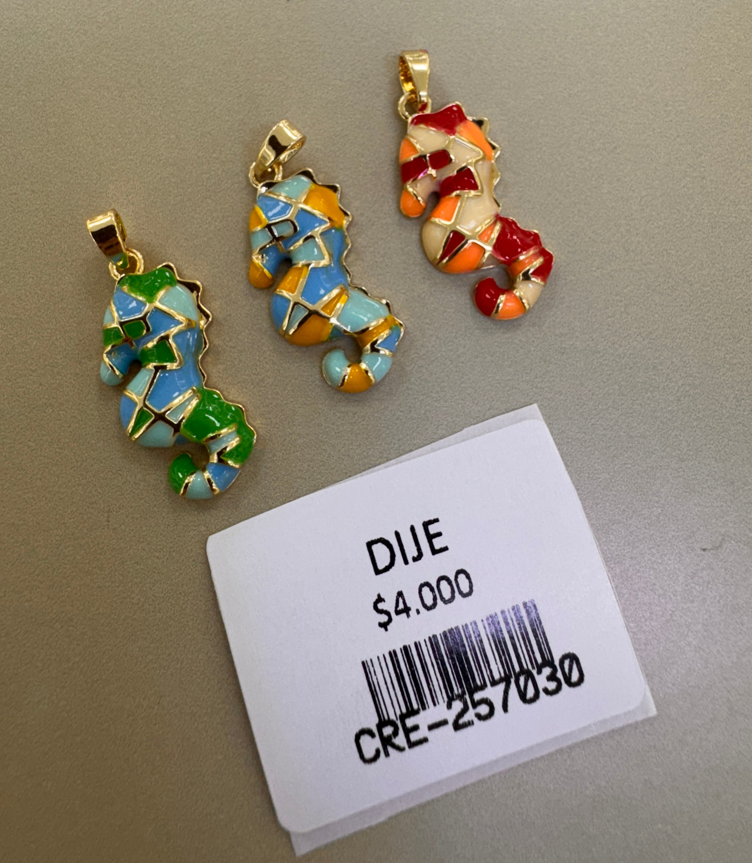 Dije Caballito de Mar Esmaltado Multicolor