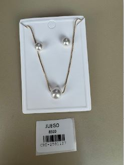 Set de Collar y Topos con Perlas Clásicas