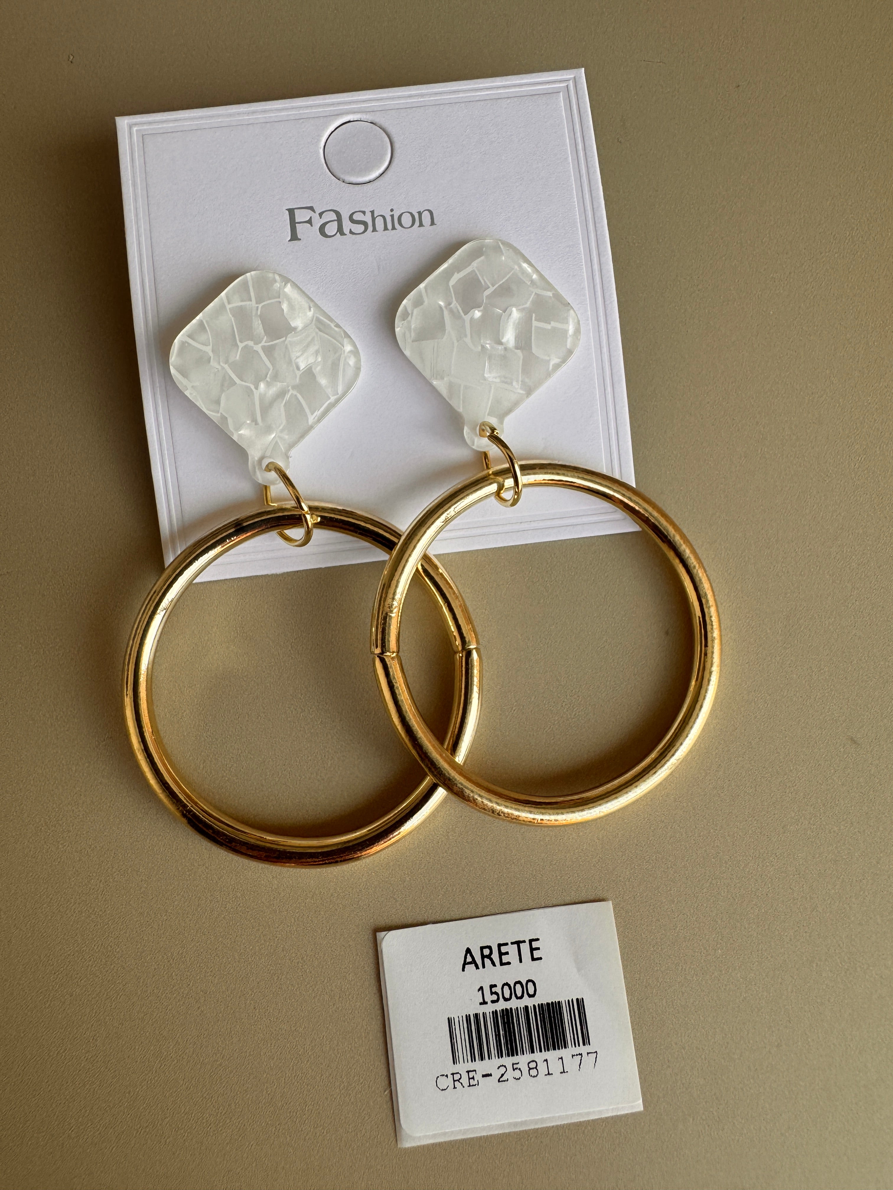 Aretes Aro Colgante con Tope en Nácar