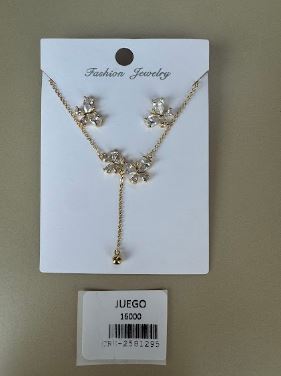 Set de Collar y Topos con Flores de Piedras