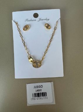 Set Collar y Aretes Eslabones Ovales con Brillos