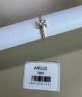 Anillo Solitario con Piedra Oval y Pavé