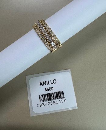 Anillo Ancho con Cristales Marquesa y Pavé