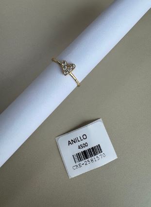 Anillo Fino con Corazón de Piedras Brillantes