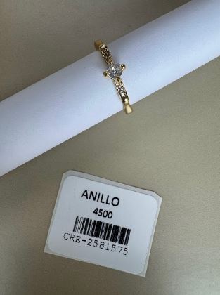 Anillo Fino Dorado con Piedra Central y Circones