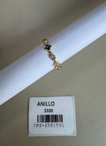 Anillo con figuras y detalles brillantes