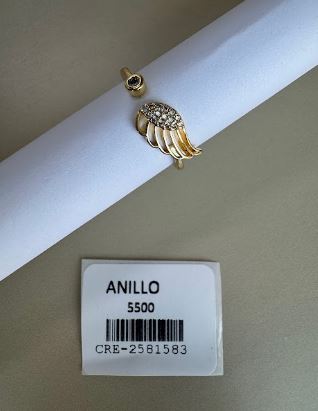 Anillo Ajustable Diseño de Ala con Piedras