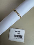Anillo Fino con Elementos Circulares y Cristales