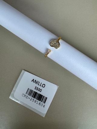 Anillo Ajustable con Corazón y Piedras Brillantes