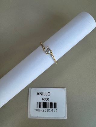 Anillo Fino con Cristal Central Brillante