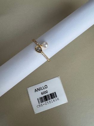 Anillo Abierto con Perla y Gota de Cristal