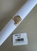 Anillo con diseño de flor y piedra central