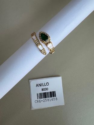 Anillo Ajustable Diseño Serpiente con Piedras