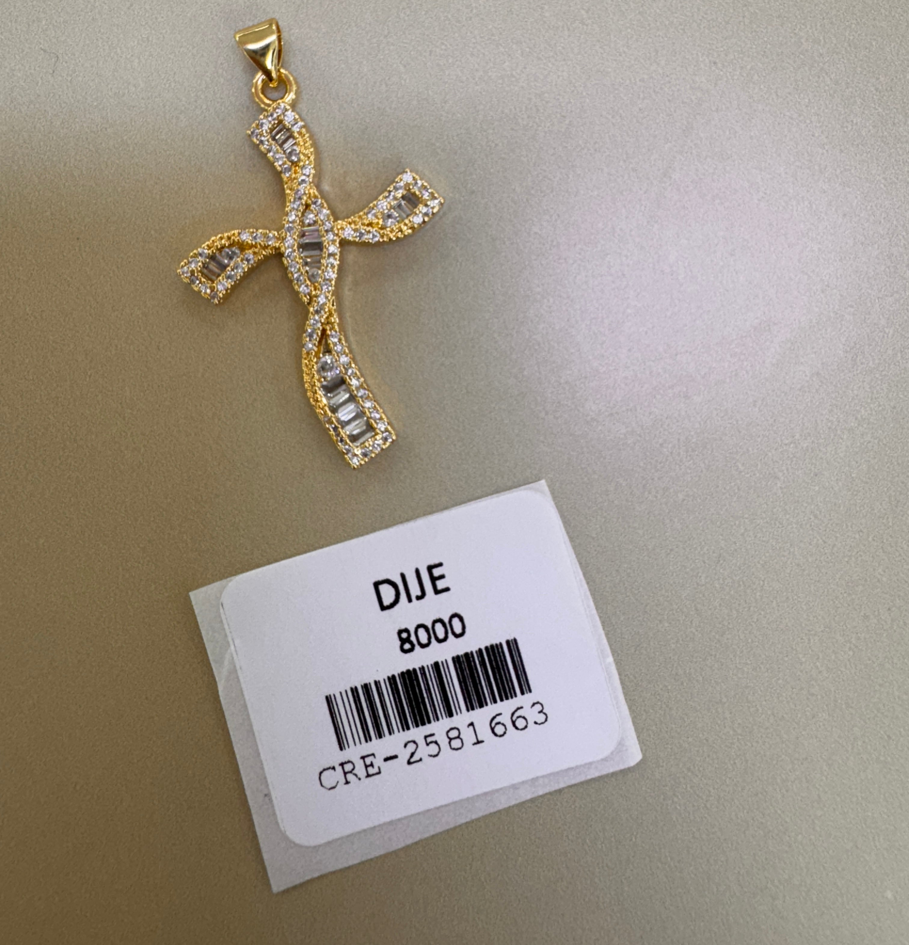 Dije de Cruz con Piedras Rectangulares y Brillantes
