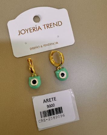 Candongas Doradas con Dije Ojo Turco Verde
