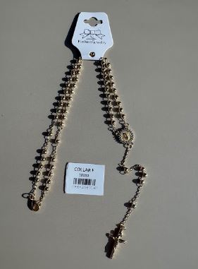 Collar Estilo Rosario con Cuentas Pequeñas Texturizadas Color Dorado
